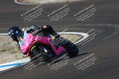 media/Sep-20-2025-TrackDaz (Sat) [[27f0cde673]]/A Group/10am (Turn 3)/